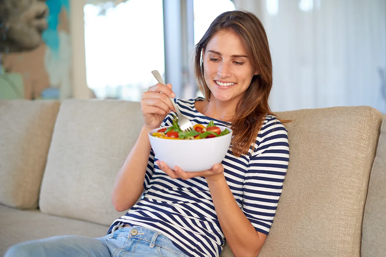 Cómo la alimentación saludable mejora tu estado de ánimo y potencia la salud mental